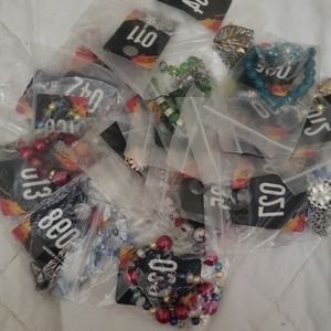 45+pc 1.5lb. Wareable beaded jewelry lot#2